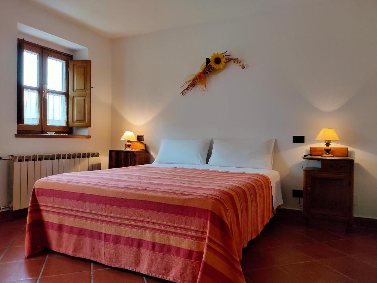 Bed and Breakfast Il Girasole Fosdinovo Exterior foto