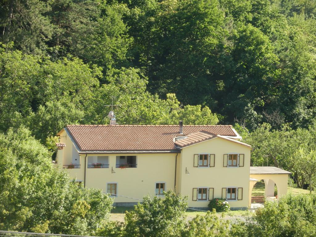 Bed and Breakfast Il Girasole Fosdinovo Exterior foto