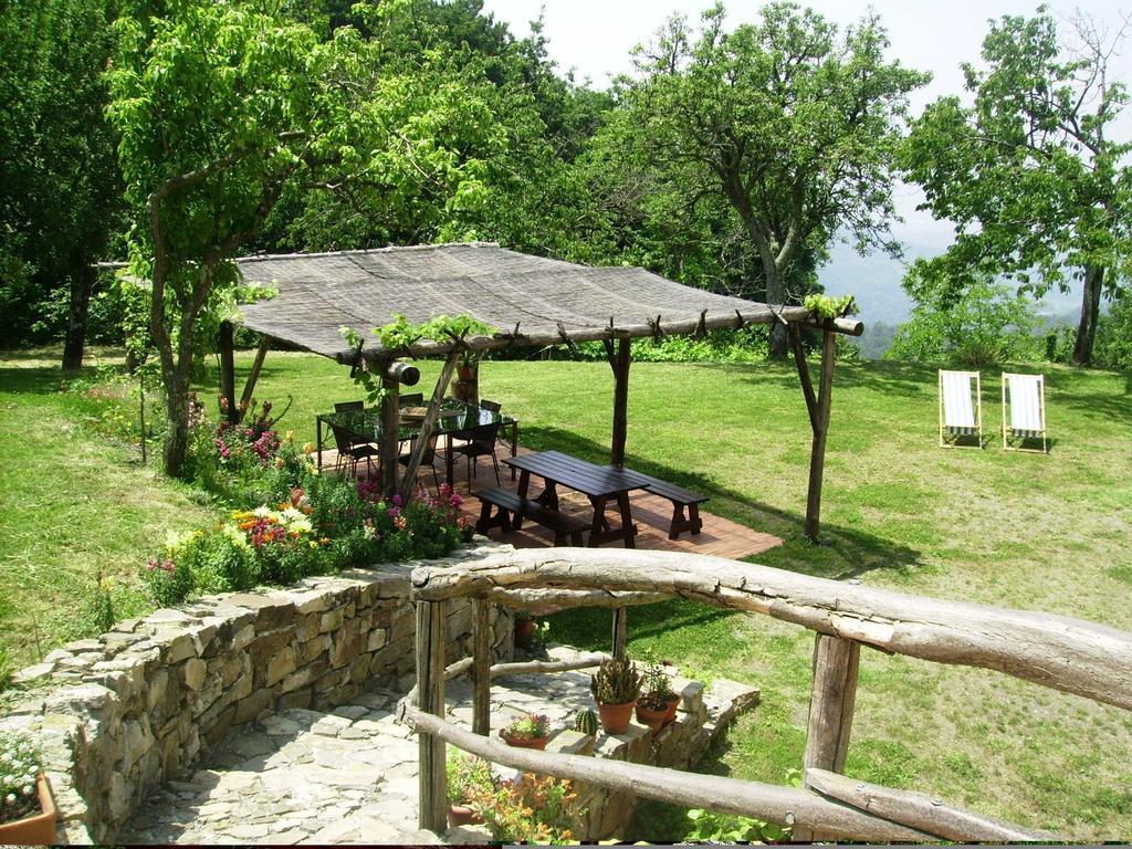 Bed and Breakfast Il Girasole Fosdinovo Exterior foto